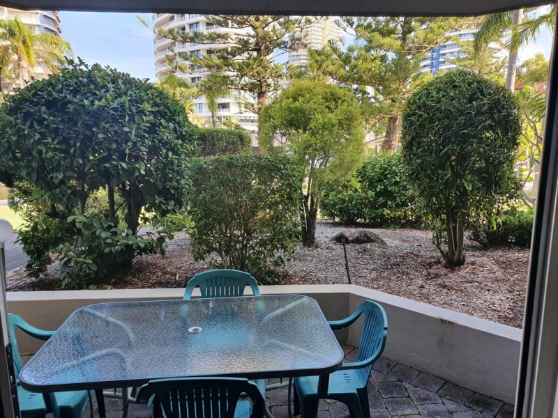 12/37 Bayview street, Runaway Bay QLD 4216