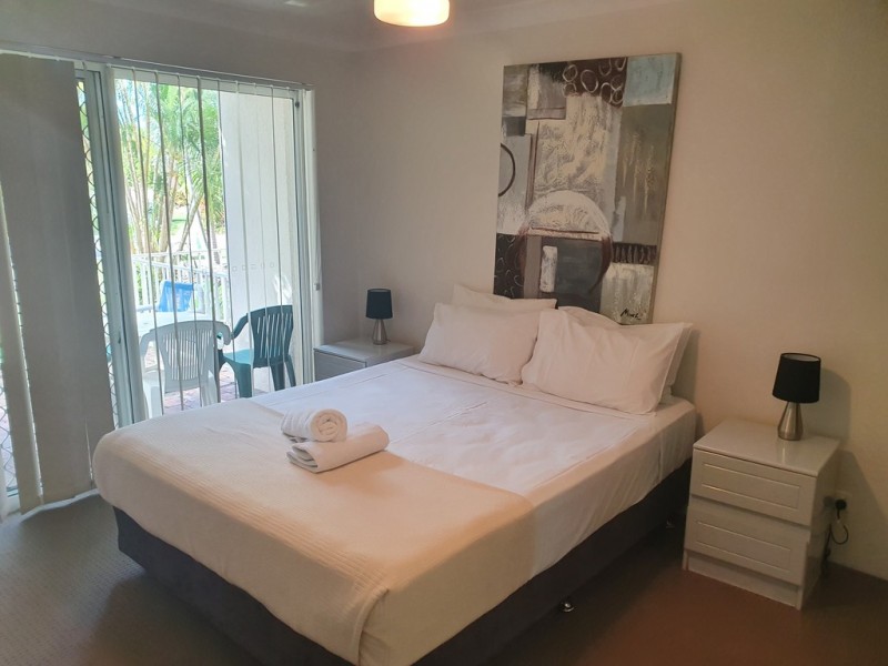 12/37 Bayview street, Runaway Bay QLD 4216