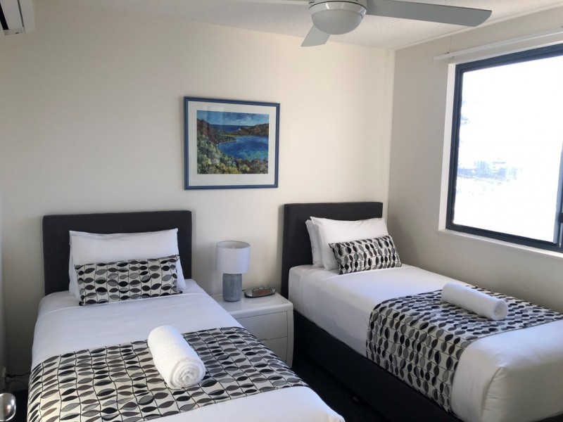 3 bedroom/ 53-55 Sixth Avenue, Maroochydore QLD 4558