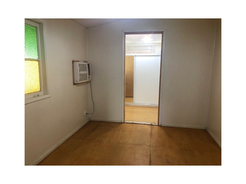 4 Park Street, Charters Towers City QLD 4820