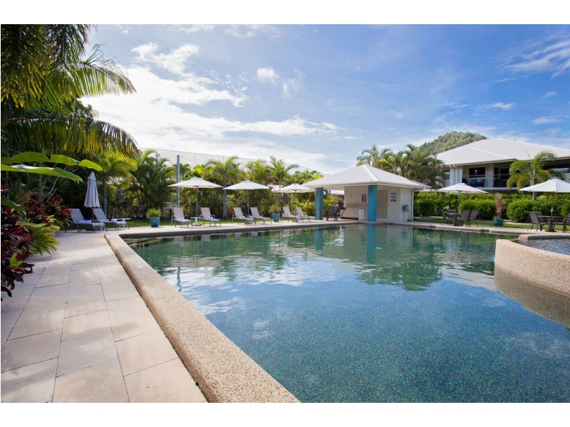 Trinity Beach QLD 4879