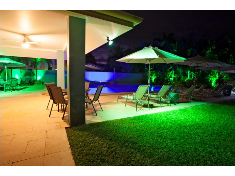 Trinity Beach QLD 4879