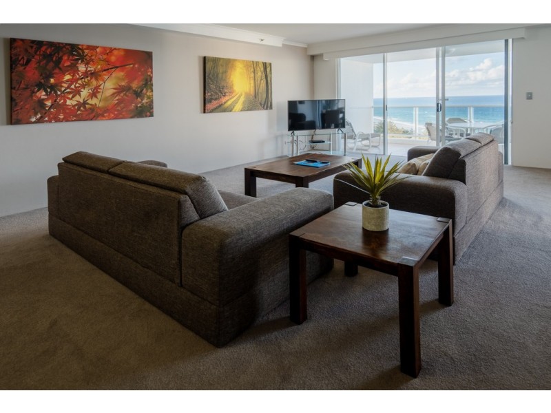 131/59 Pacific St, Main Beach QLD 4217