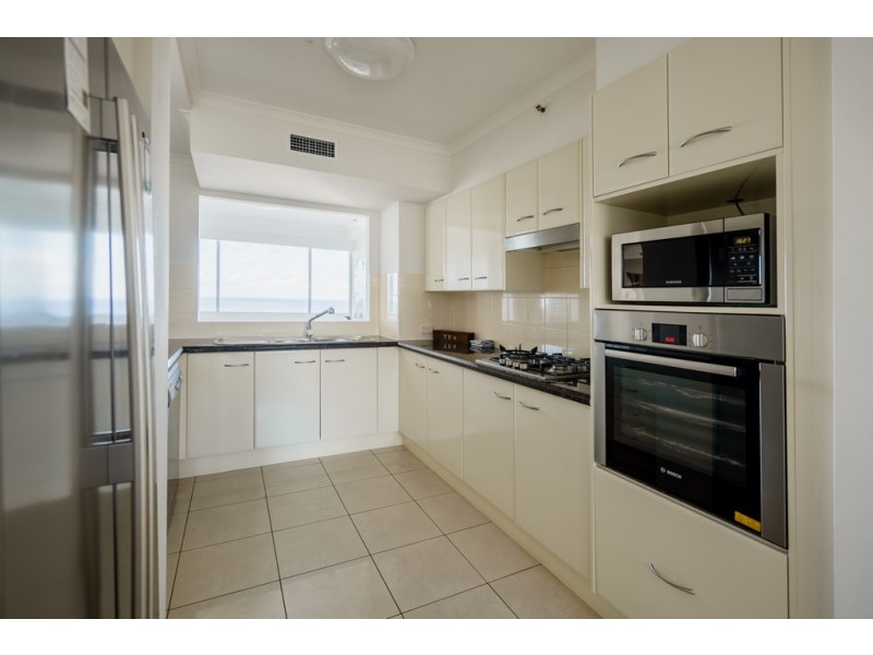 131/59 Pacific St, Main Beach QLD 4217