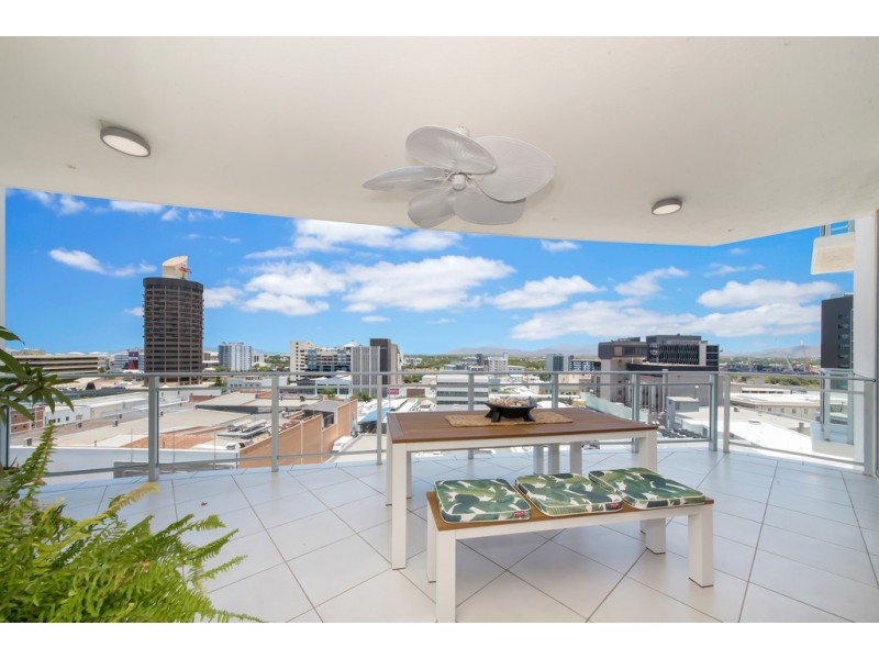 U804 / 151 Sturt Street, Townsville City QLD 4810