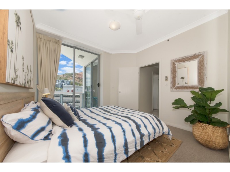 U804 / 151 Sturt Street, Townsville City QLD 4810