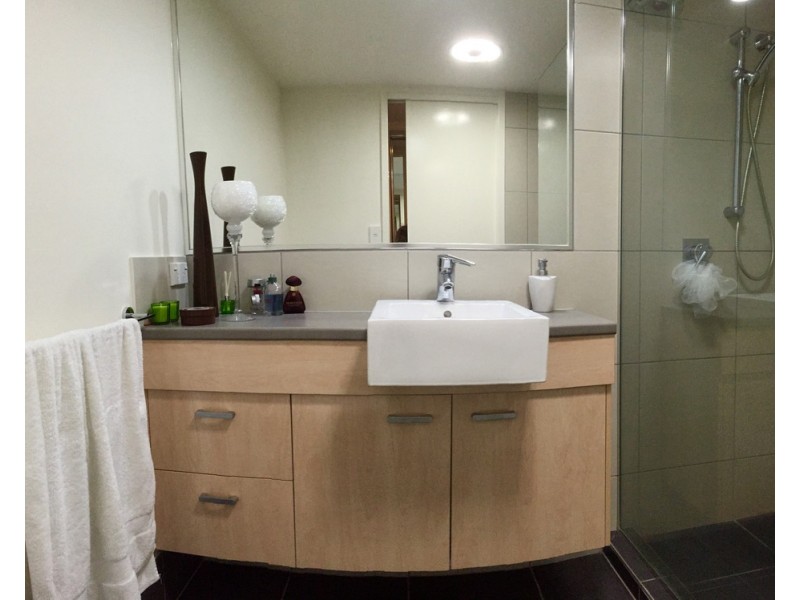 23/57 Grand Parade, Kawana Island QLD 4575