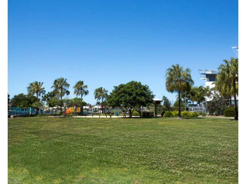 23/57 Grand Parade, Kawana Island QLD 4575