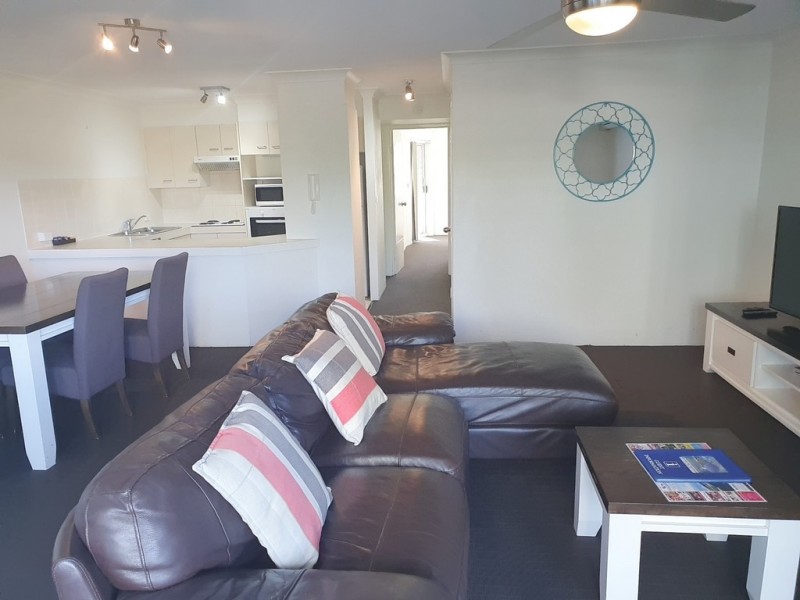 U15/ 37 Bayview street, Runaway Bay QLD 4216