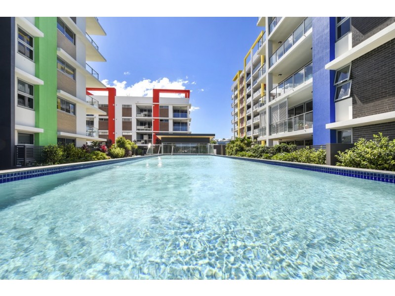 231/33 Lakefront Cres, Varsity Lakes QLD 4227