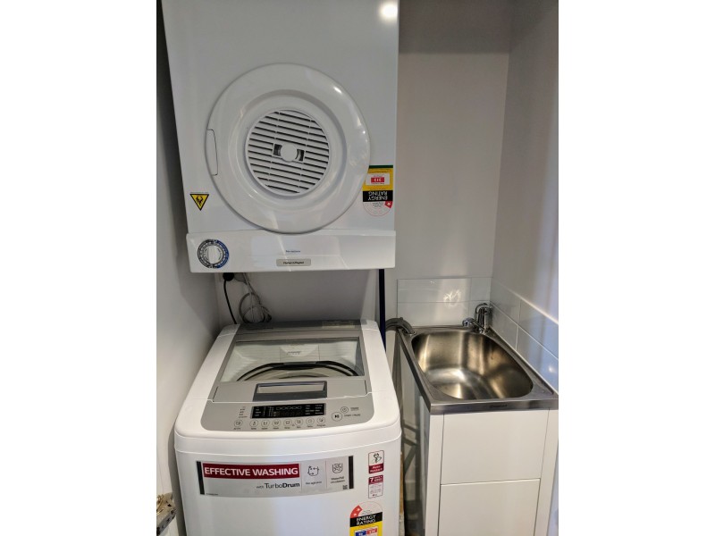 213/190 Varsity Parade, Varsity Lakes QLD 4227