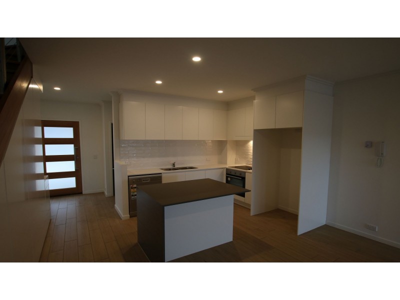 1/42 Stadium Drive, Robina QLD 4226