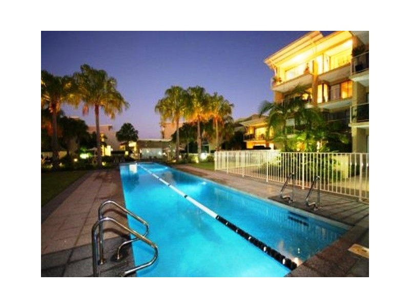 1 Grenada Way, Kawana Island QLD 4575