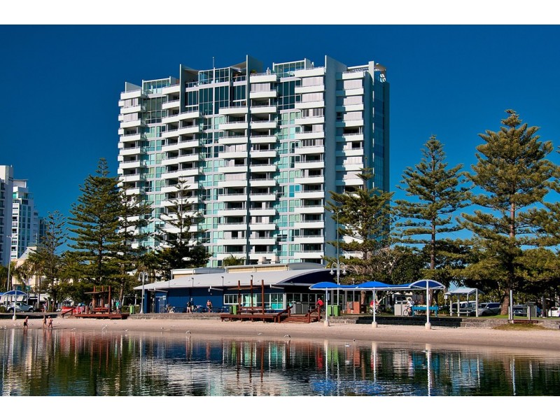 305/360 Marine Parade, Labrador QLD 4215