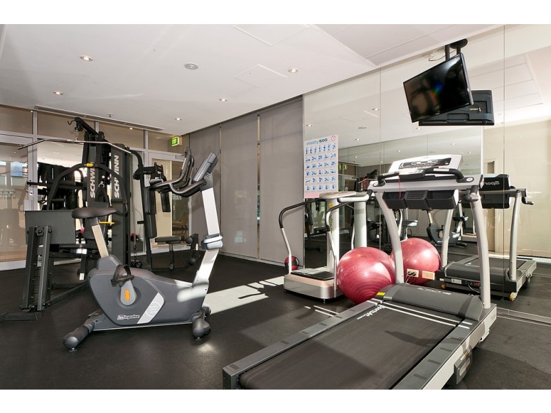 305/360 Marine Parade, Labrador QLD 4215