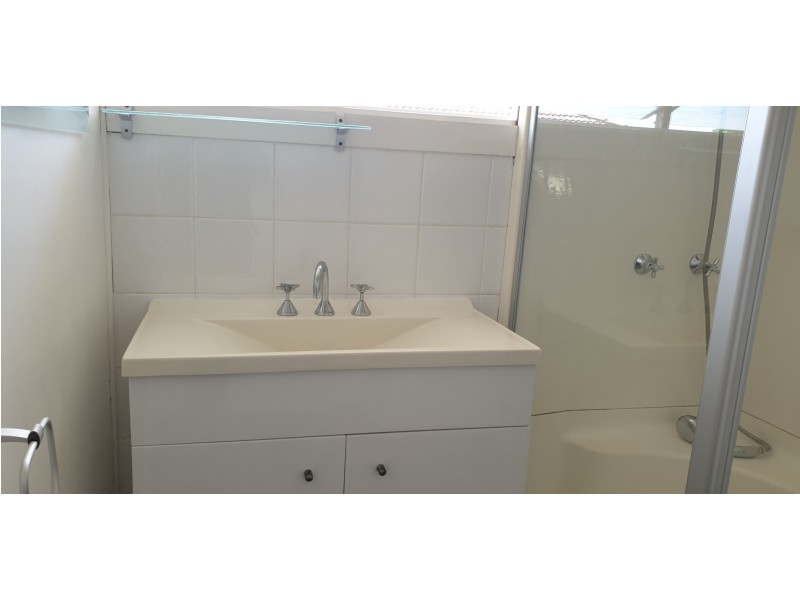 42 REIGN STREET, Slacks Creek QLD 4127