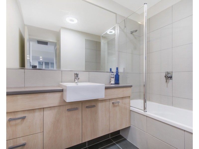 47/57 Grand Parade, Kawana Island QLD 4575