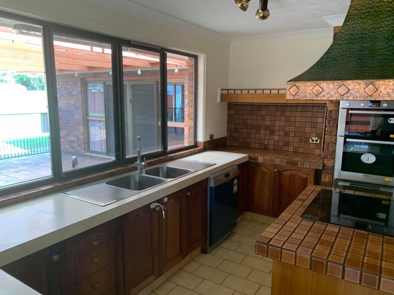 38 fairbank st, Sunnybank QLD 4109