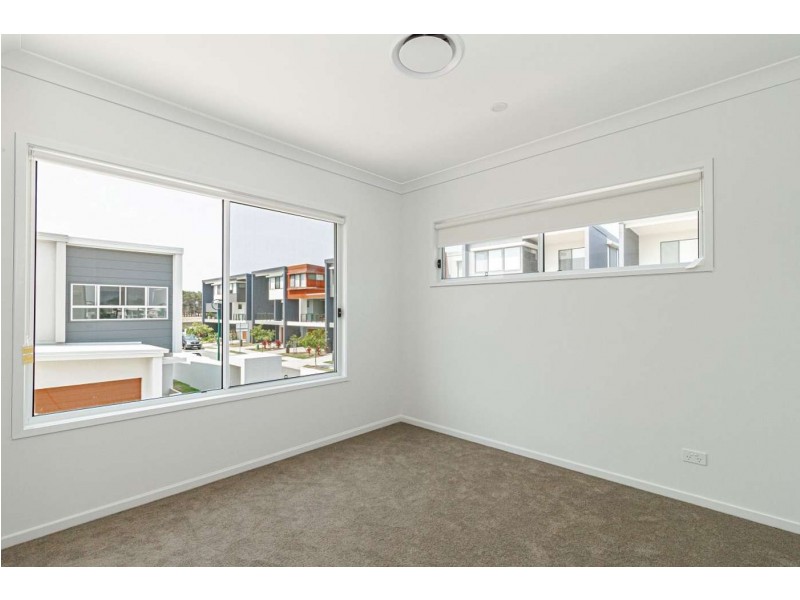 22/6 Park Cove Boulevard, Hope Island QLD 4212