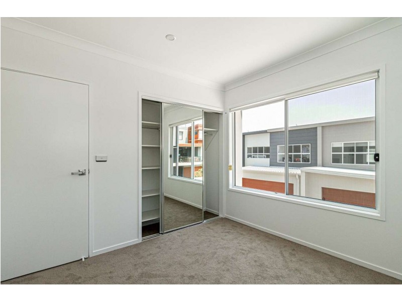 22/6 Park Cove Boulevard, Hope Island QLD 4212