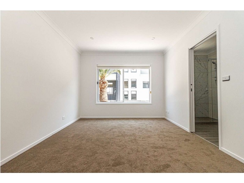 22/6 Park Cove Boulevard, Hope Island QLD 4212