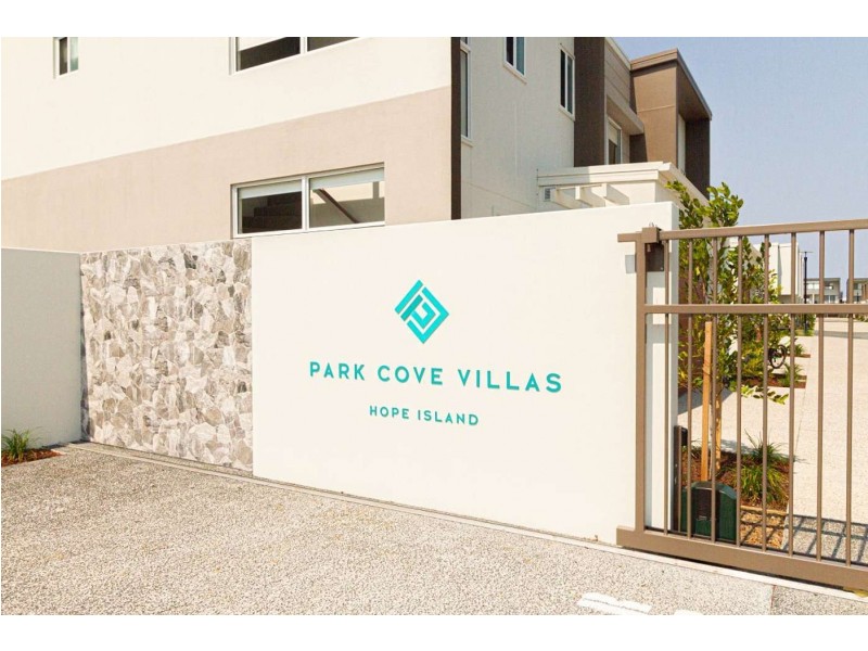 22/6 Park Cove Boulevard, Hope Island QLD 4212