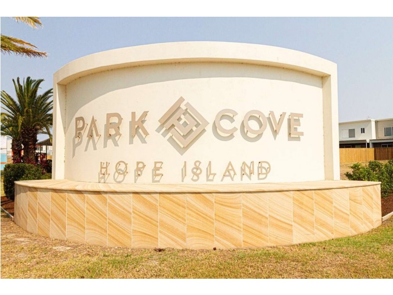 22/6 Park Cove Boulevard, Hope Island QLD 4212