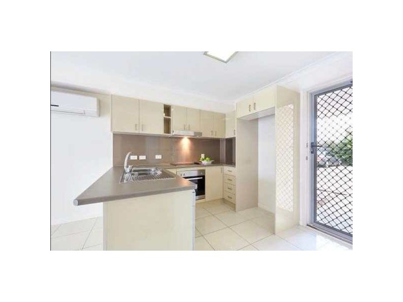 Unit 3 12 Joyce Street, Coopers Plains QLD 4108