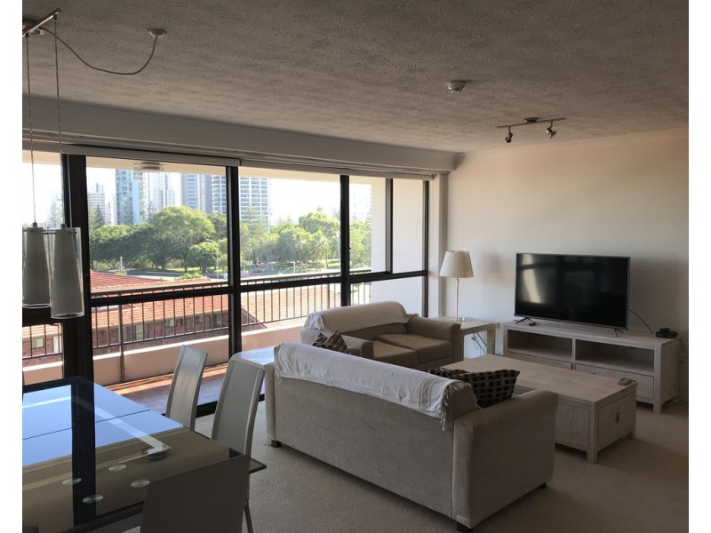 20 Commodore drive, Surfers Paradise QLD 4217