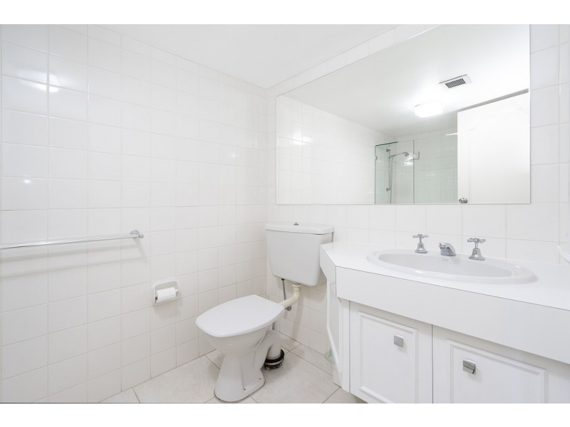 36/18 Commodore Drive, Paradise Waters QLD 4217