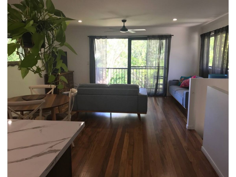 5/4 ADVANCE PLACE, Sunrise Beach QLD 4567