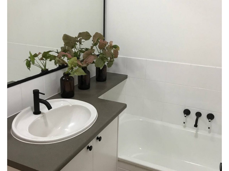 5/4 ADVANCE PLACE, Sunrise Beach QLD 4567