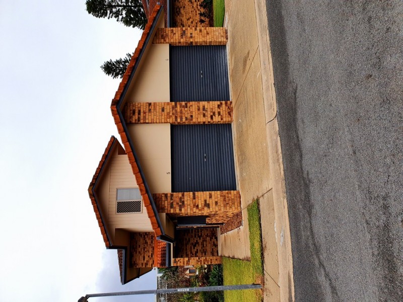 5/11 Waterford, Bundall QLD 4217