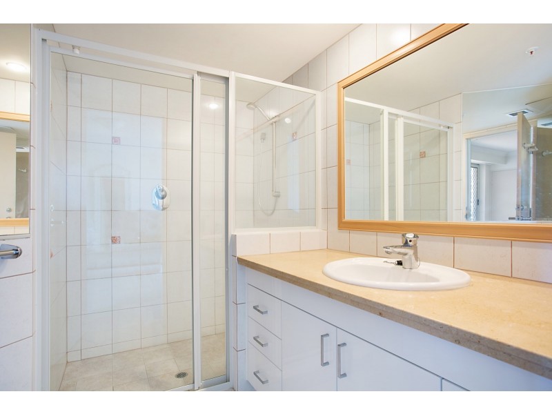 66/100 Old Burleigh Road, Broadbeach QLD 4218