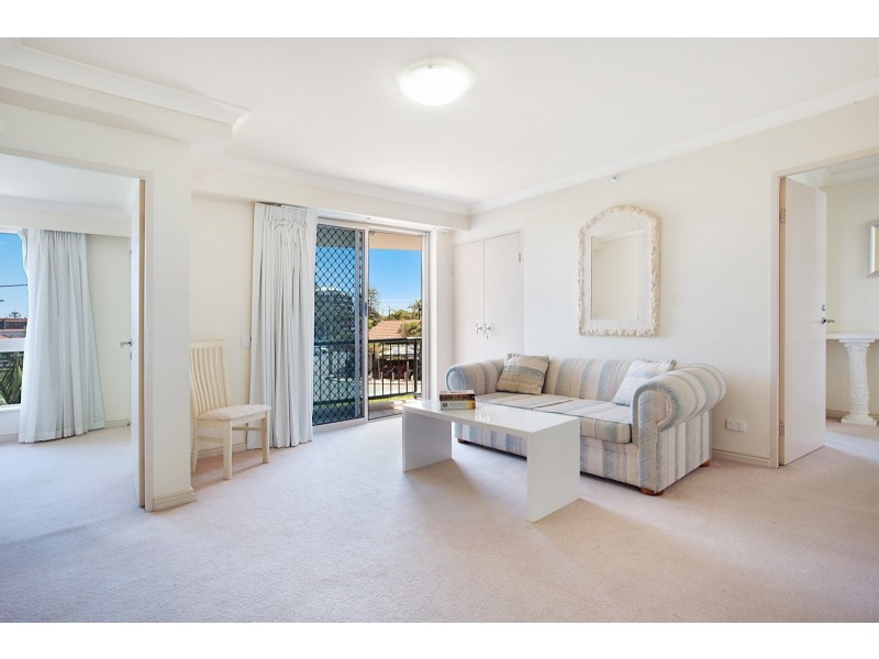 66/100 Old Burleigh Road, Broadbeach QLD 4218