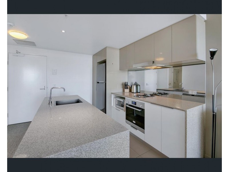 31008/2 Harbour Road, Hamilton QLD 4007