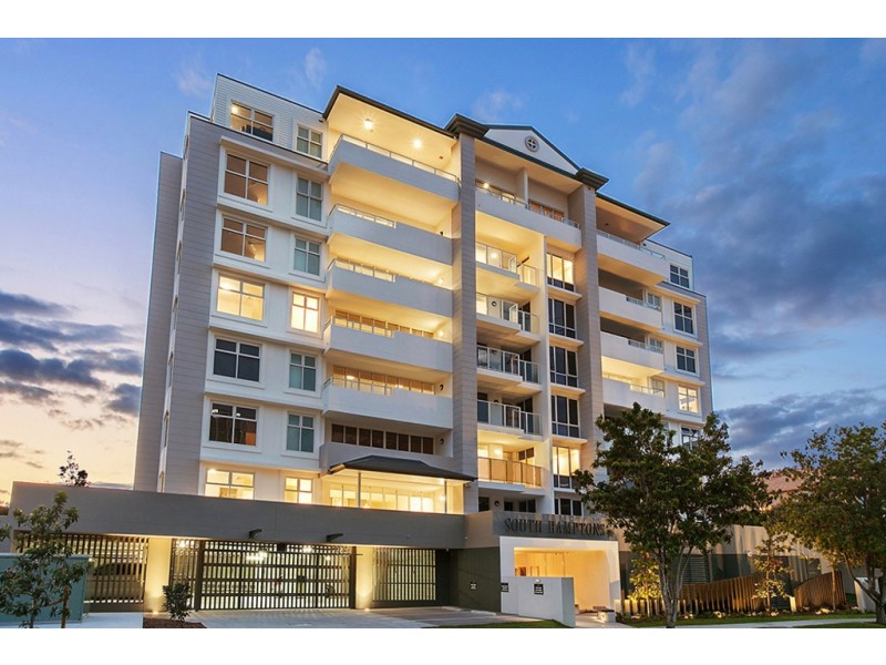 306/8 Waverley Street, Southport QLD 4215