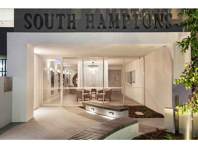 306/8 Waverley Street, Southport QLD 4215