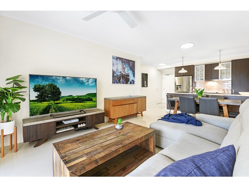 306/8 Waverley Street, Southport QLD 4215