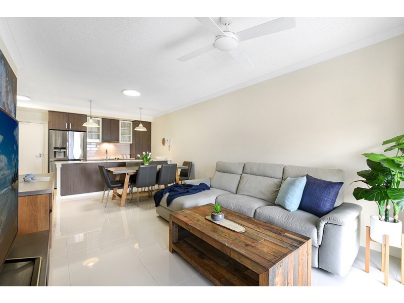 306/8 Waverley Street, Southport QLD 4215