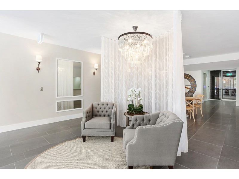 306/8 Waverley Street, Southport QLD 4215