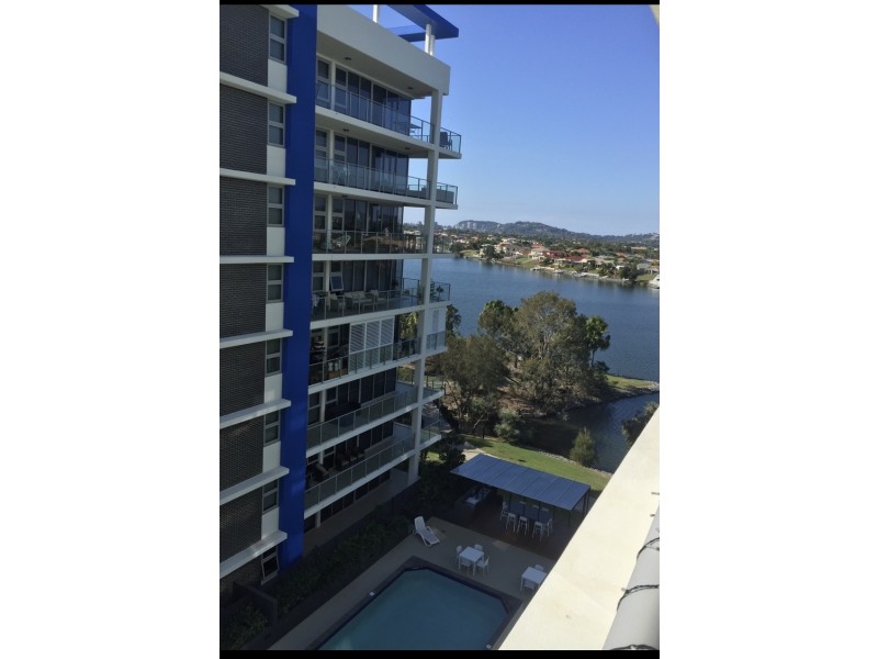 364/33 Lakefront Crescent, Varsity Lakes QLD 4227