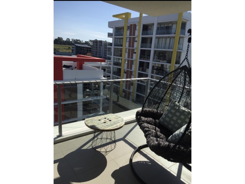 364/33 Lakefront Crescent, Varsity Lakes QLD 4227