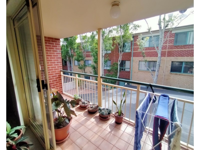 20/51 Pohlman Street, Southport QLD 4215