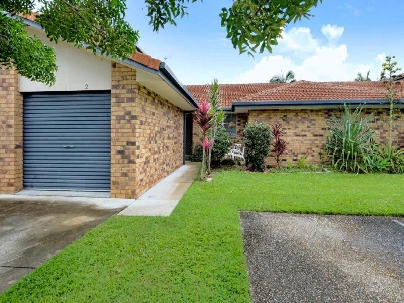 2/11 Waterford court, Bundall QLD 4217