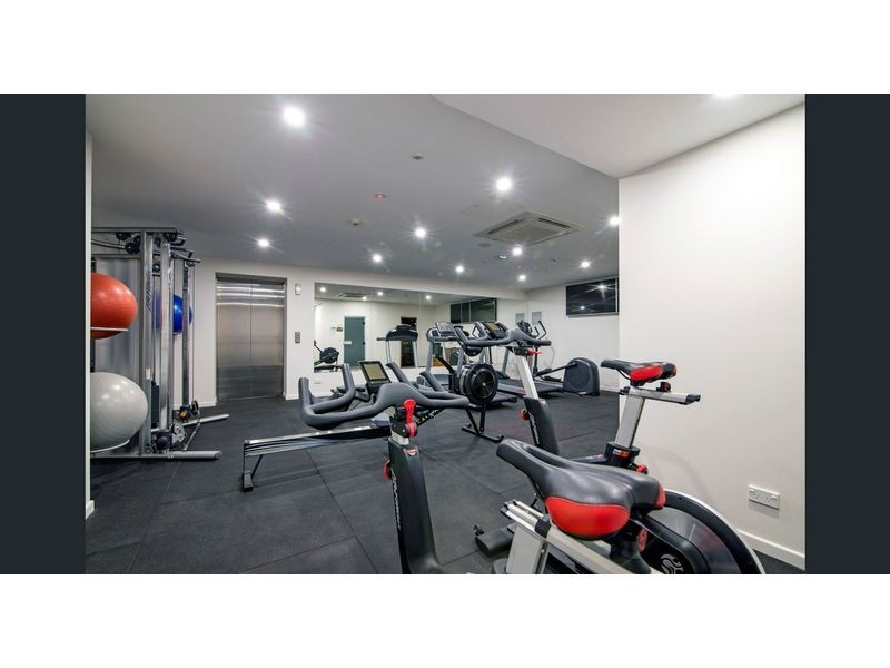 9 Norfolk Avenue, Surfers Paradise QLD 4217