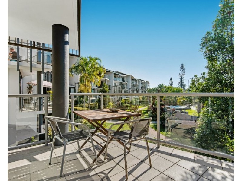 29/10 Grand Parade, Kawana Island QLD 4575