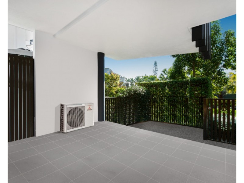 29/10 Grand Parade, Kawana Island QLD 4575