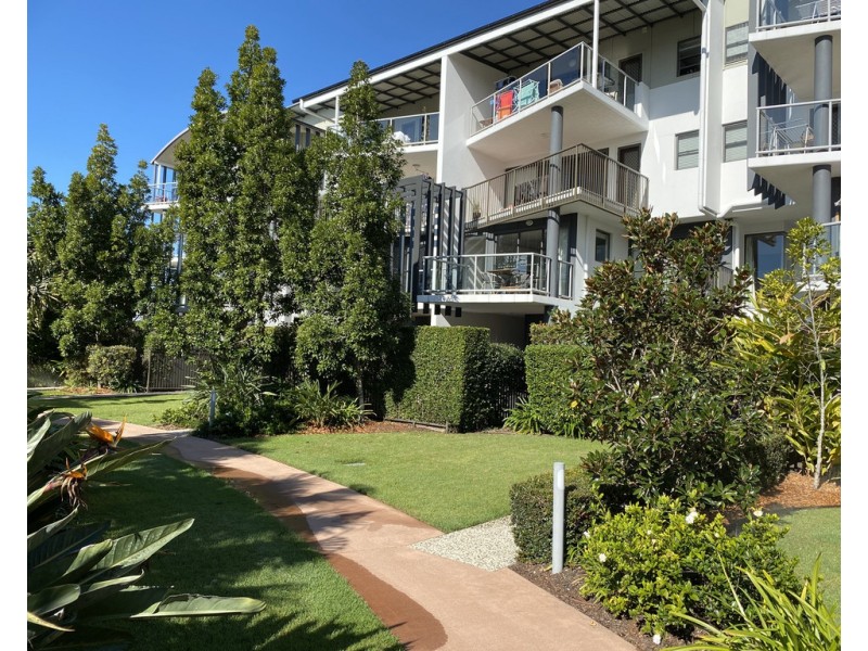 29/10 Grand Parade, Kawana Island QLD 4575