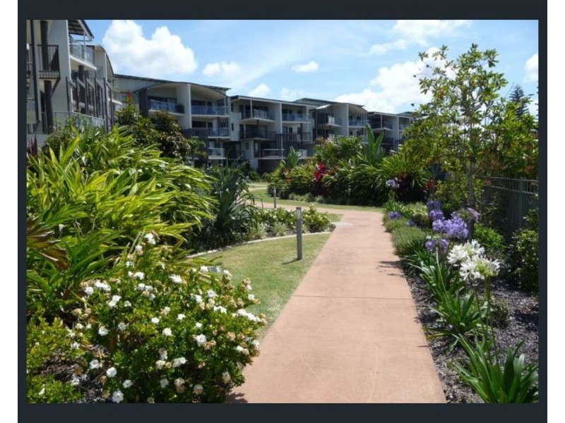 29/10 Grand Parade, Kawana Island QLD 4575